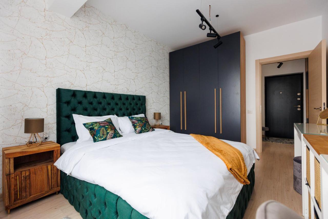 Touchdown Apartment Near Bucharest Airport Otopeni Eksteriør billede